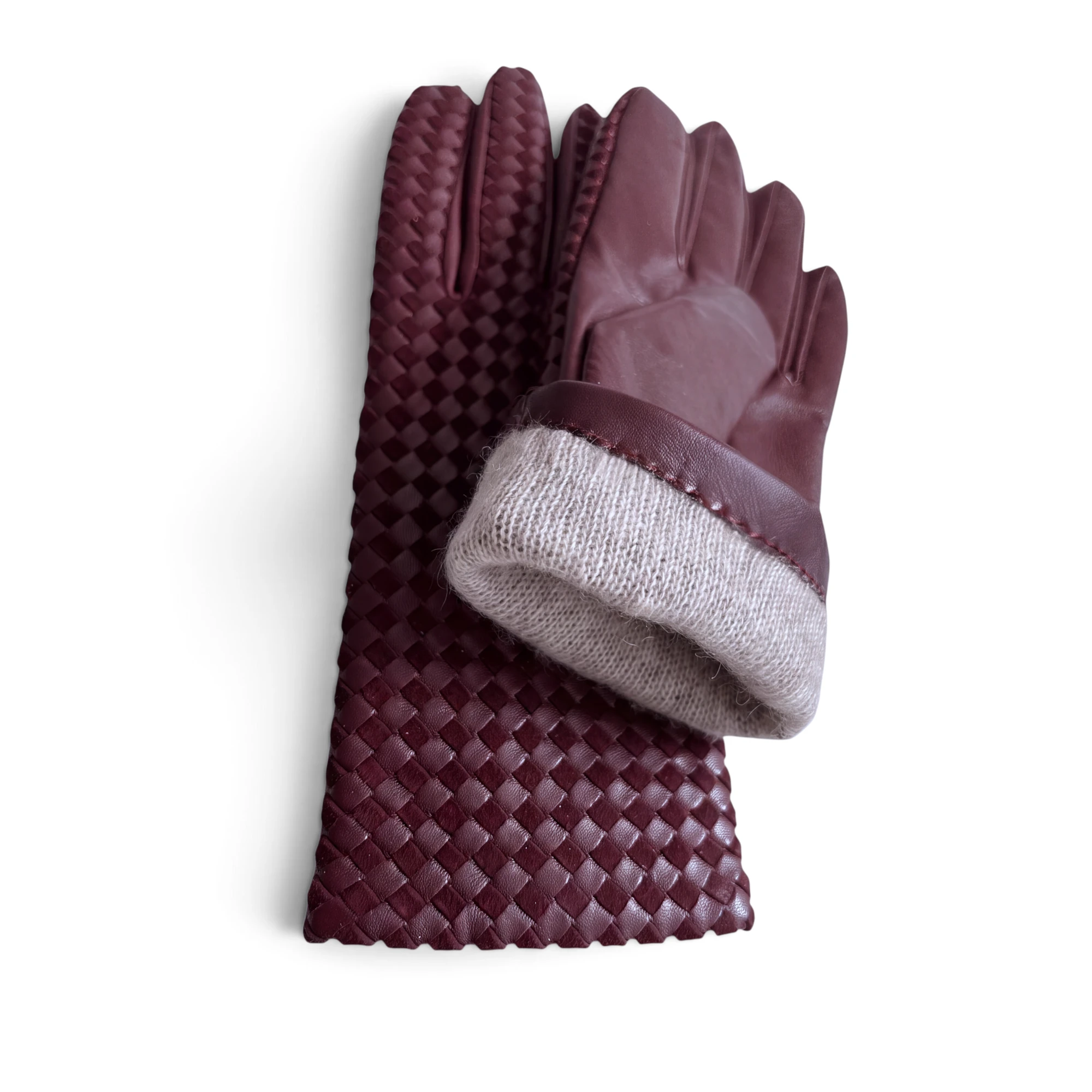 Modell Mila Suede Cashmere Modell Mila Suede Cashmere
